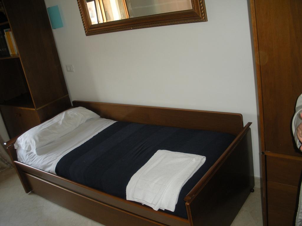Bed and Breakfast Casa Garbata Roma Habitación foto